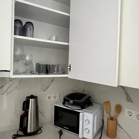 The Yacht Apartments-tranquiliti And Comfort In The Heard Of 200m To Keykubat Apartmán