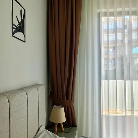 The Yacht Apartments-tranquiliti And Comfort In The Heard Of 200m To Keykubat Apartamento